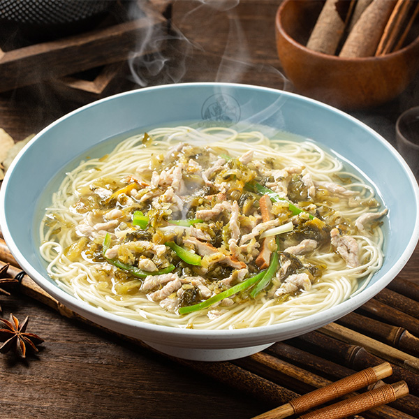 白汤咸菜肉丝面